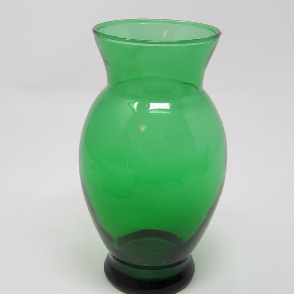 Vintage Emerald Green Glass Vase 6 1/2" H x 3" W - Picture 4 of 10
